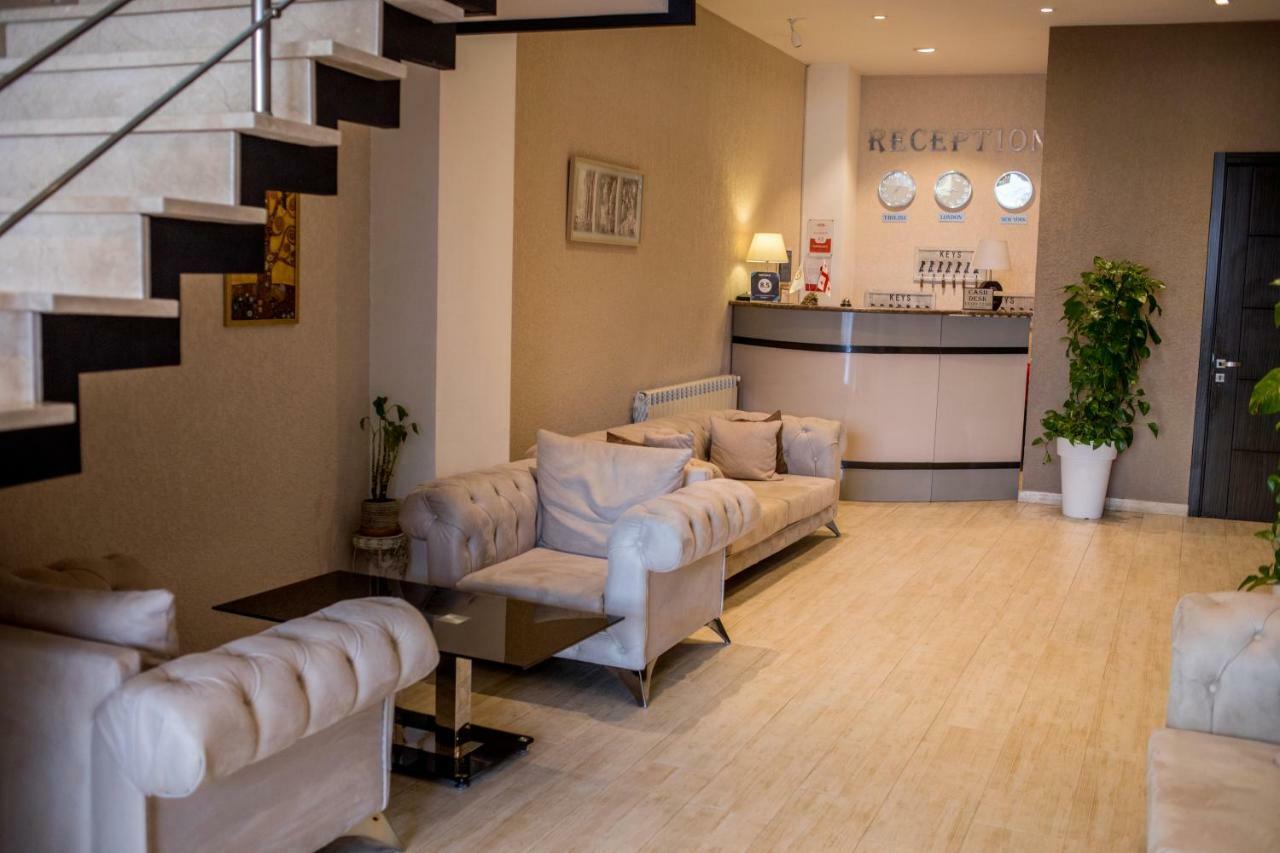 Gsg Hotel 第比利斯 外观 照片